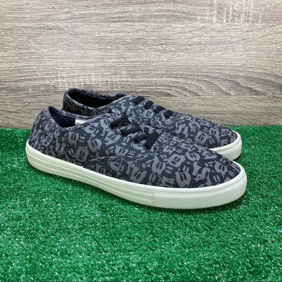 Disney Shoes - Disney Mickey Mouse Canvas Lace Up Shoes Size 8
